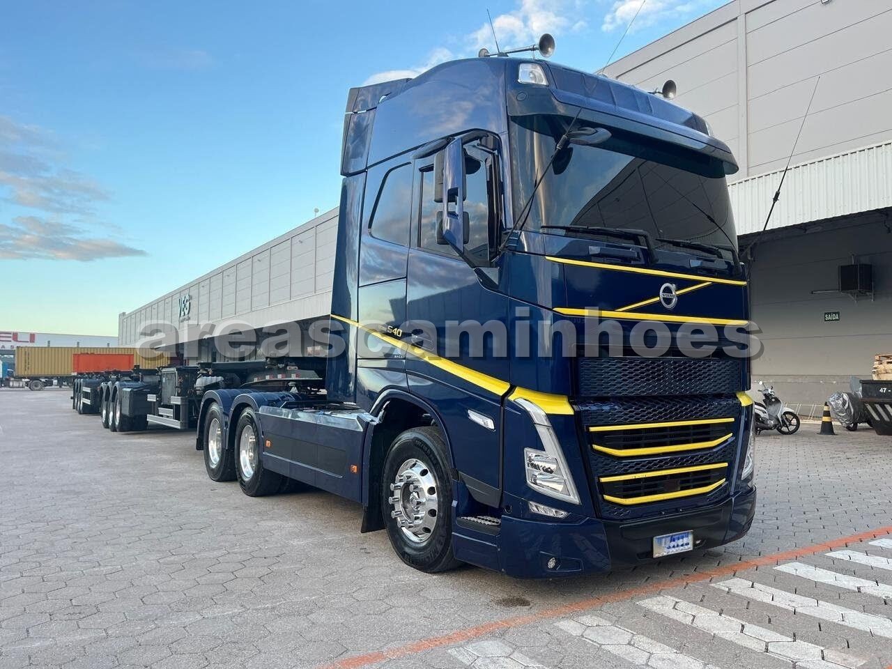 VOLVO FH 540 6X4 GLOBETROTTER