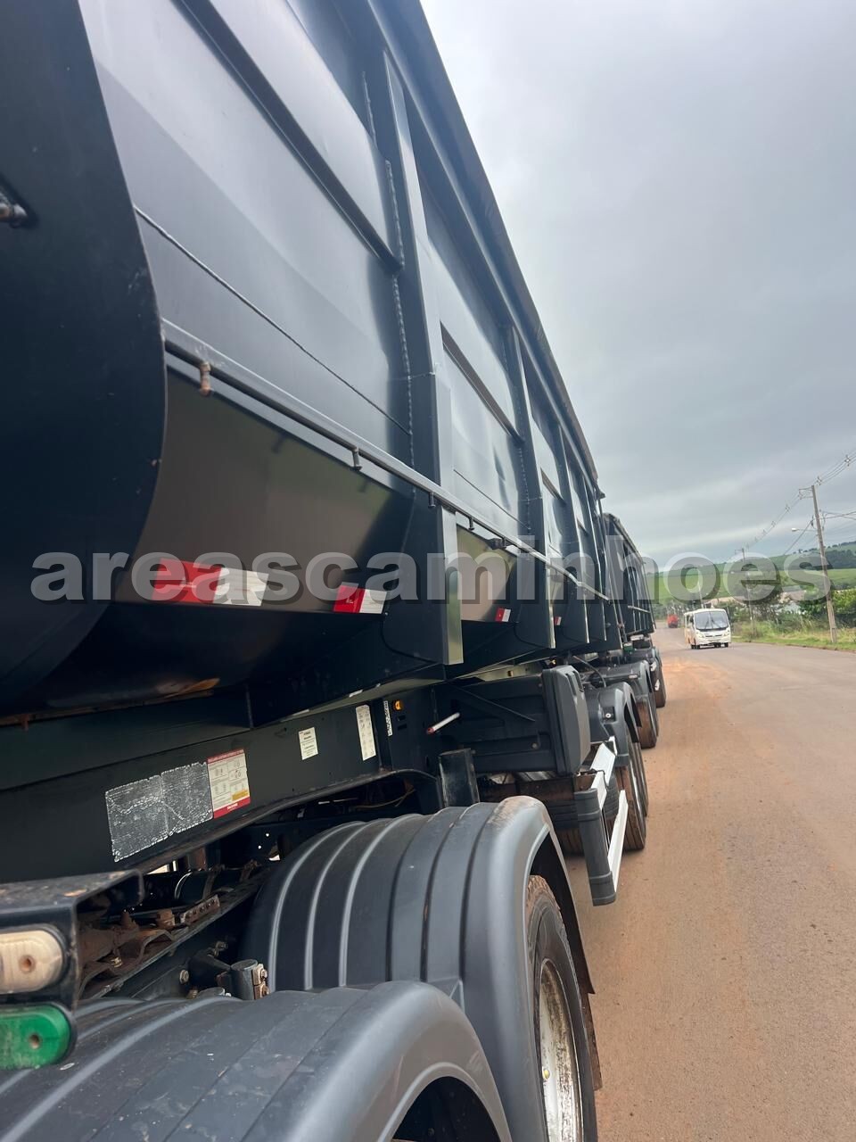 RODOCAÇAMBA FACCHINI SEM PNEUS