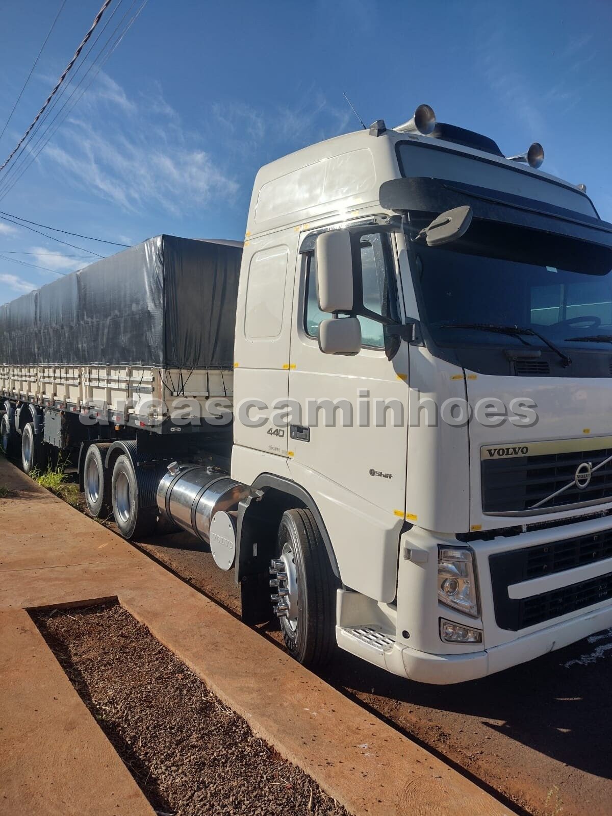 VOLVO FH 440 6X2 GLOBETROTTER I-SHIFT