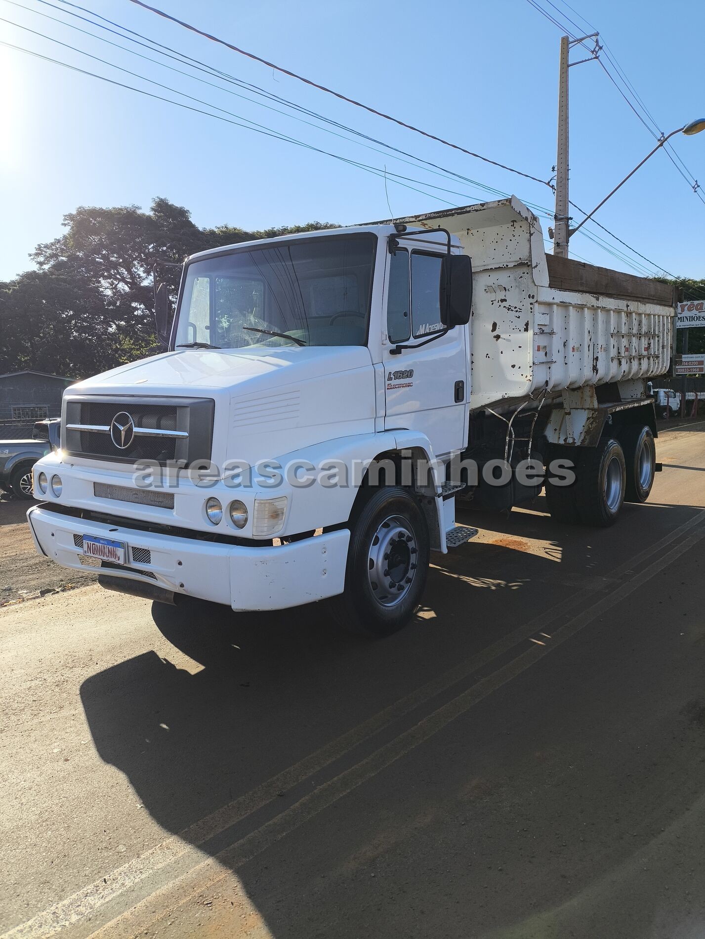 MERCEDES-BENZ L 1620 6X2 BASCULANTE