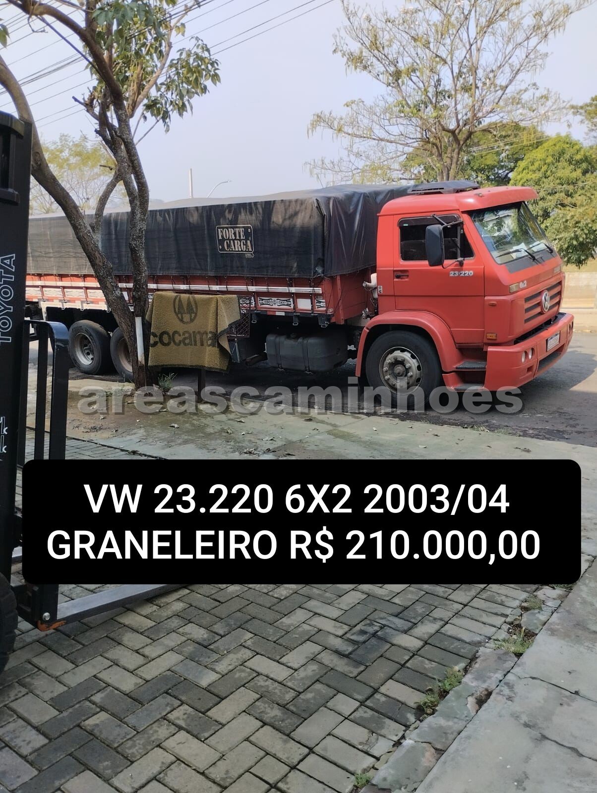 VOLKSWAGEN 23.220 6X2 GRANELEIRO